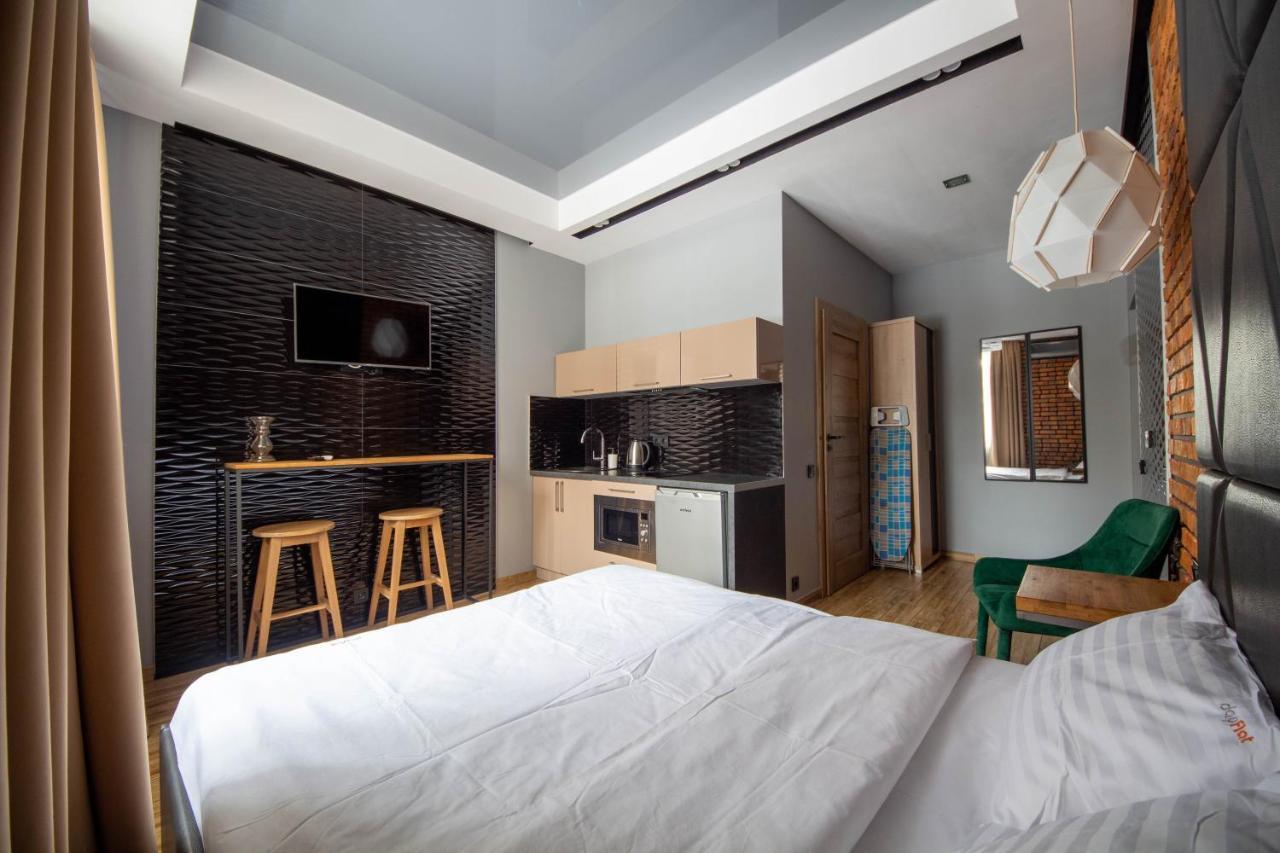 Apartments Near Parus Business Centre كييف المظهر الخارجي الصورة