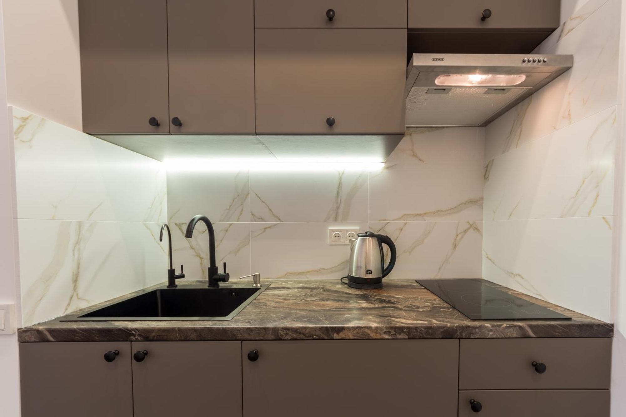 Apartments Near Parus Business Centre كييف الغرفة الصورة